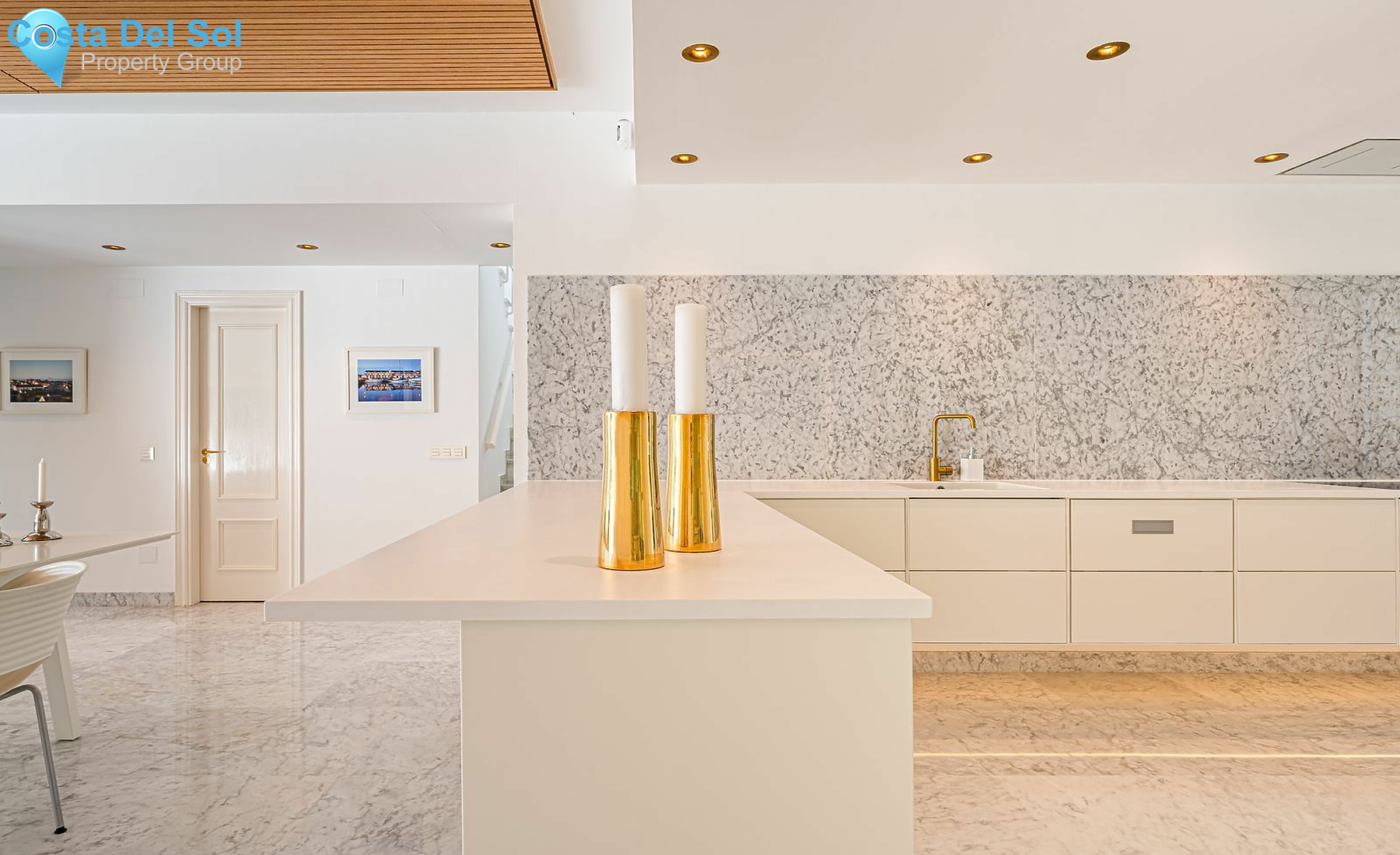 Penthouse in The Golden Mile-1530213