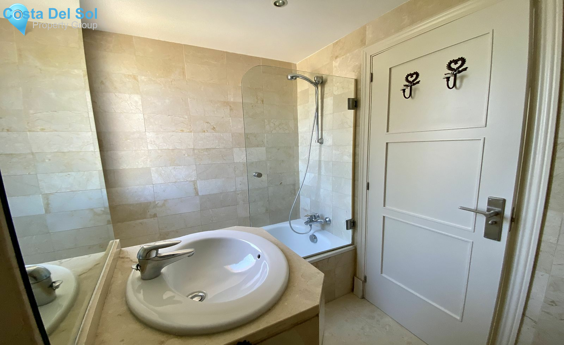 Penthouse in The Golden Mile-1531366