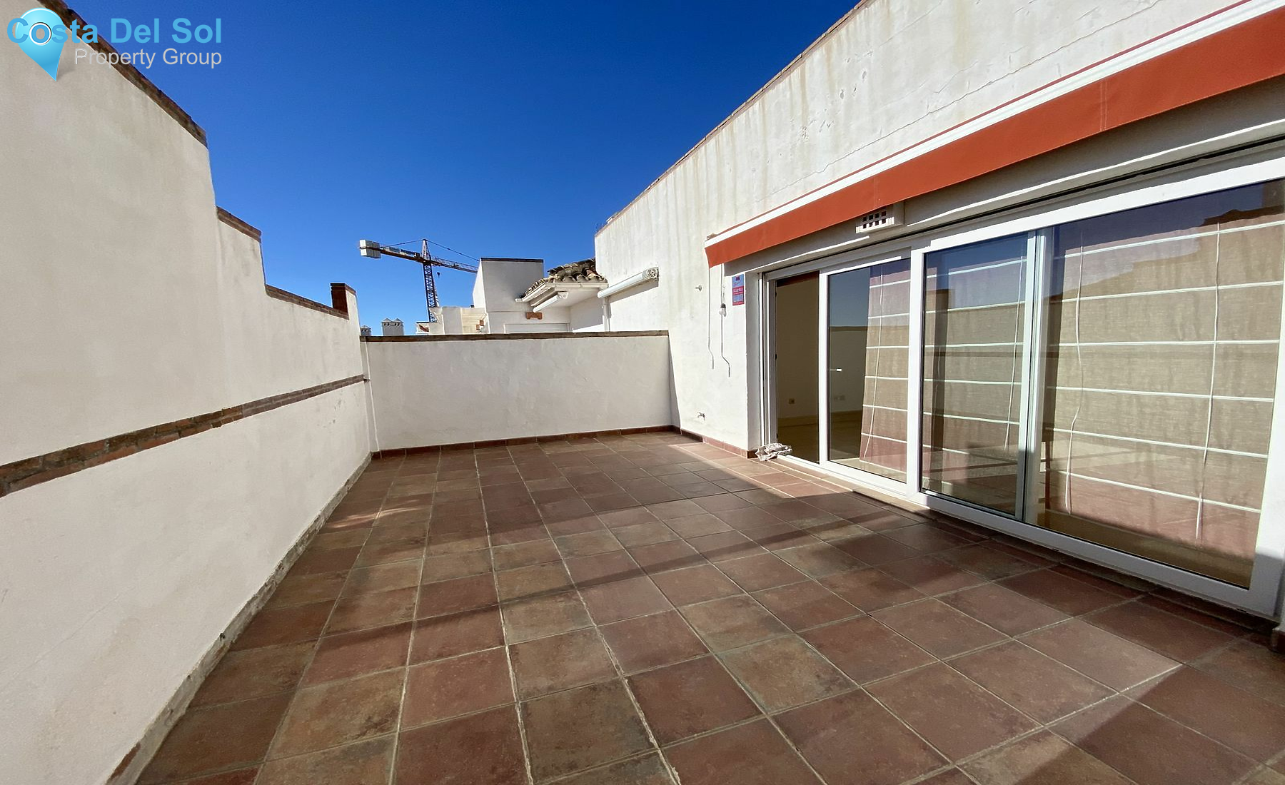 Penthouse in The Golden Mile-1531367