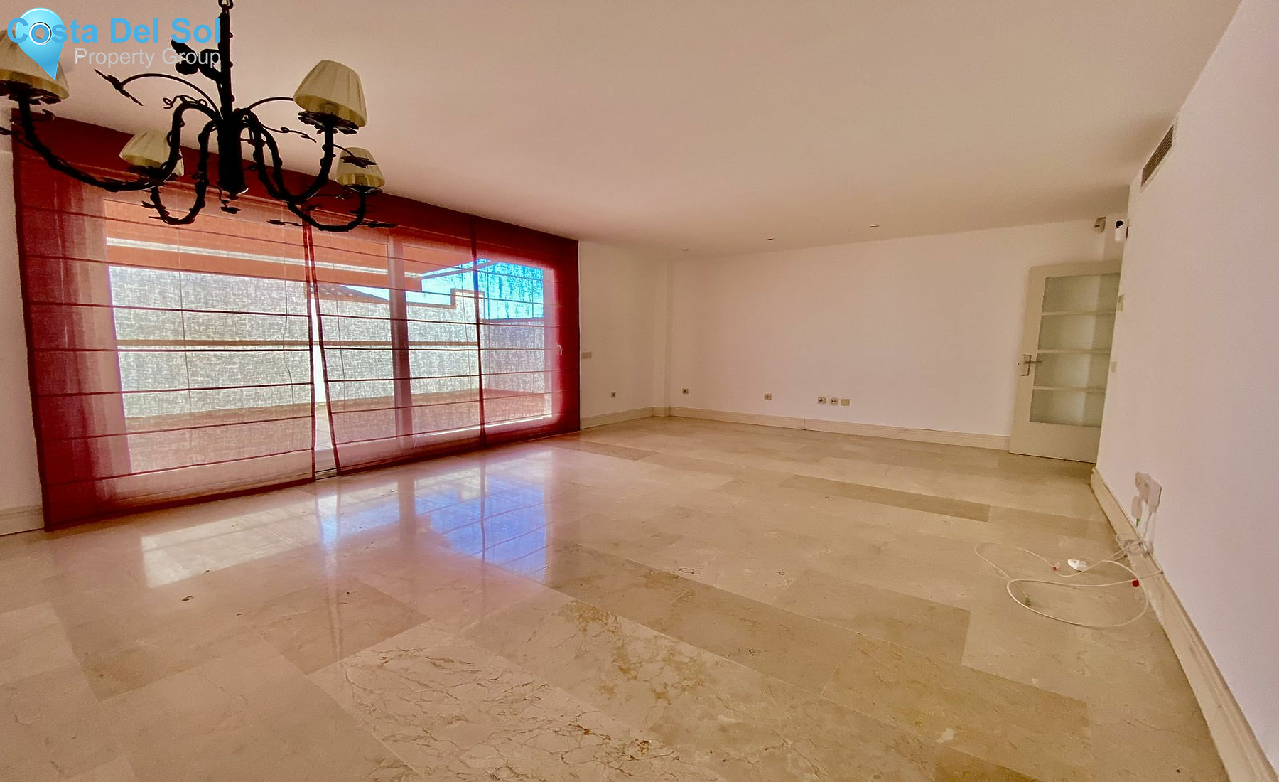 Penthouse in The Golden Mile-1531353
