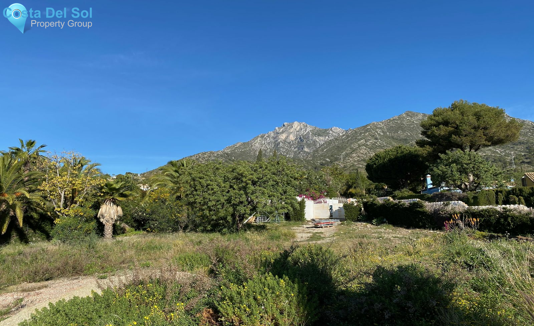 Residential Plot in Marbella-1193300