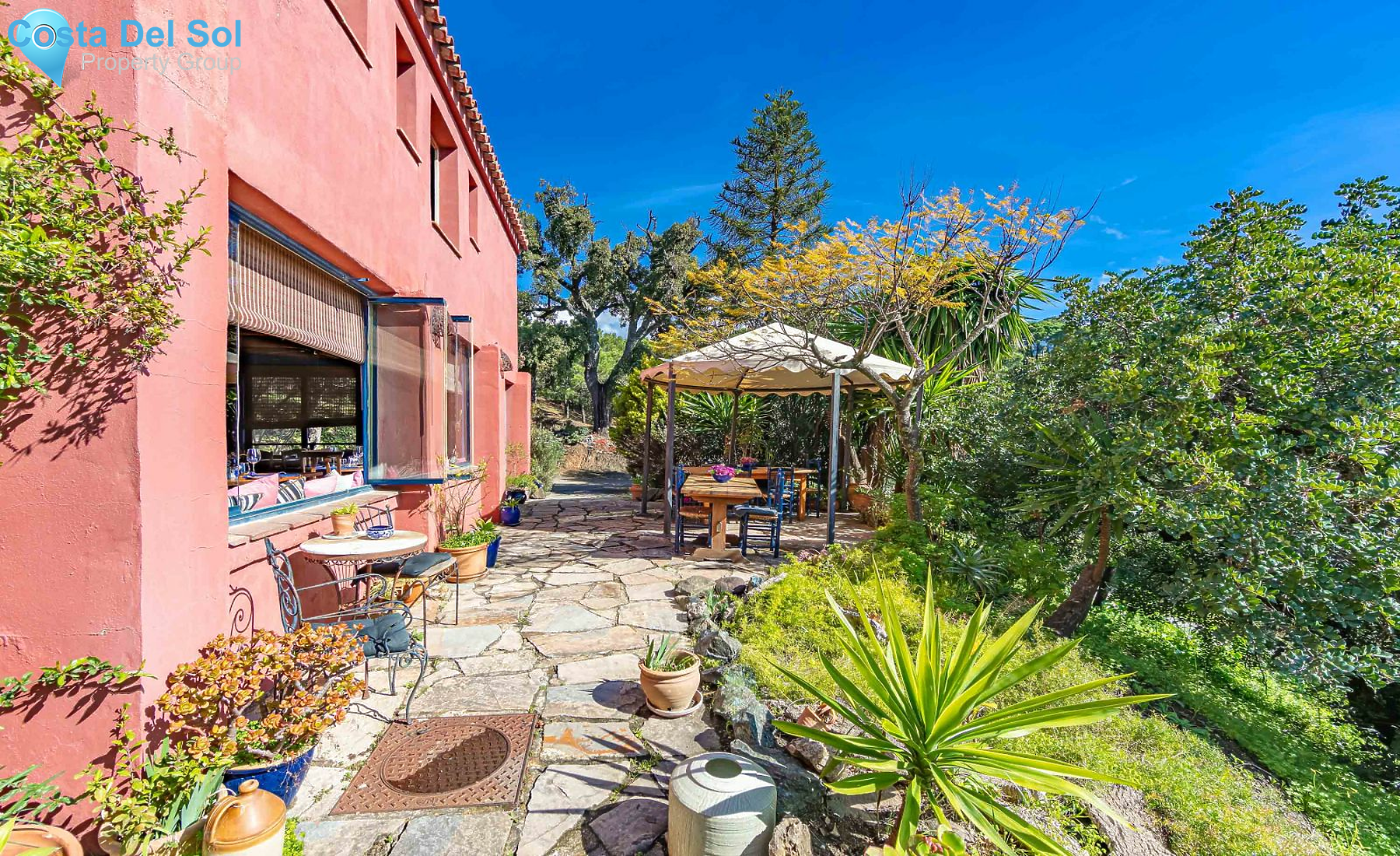 Restaurant in Casares-1429302