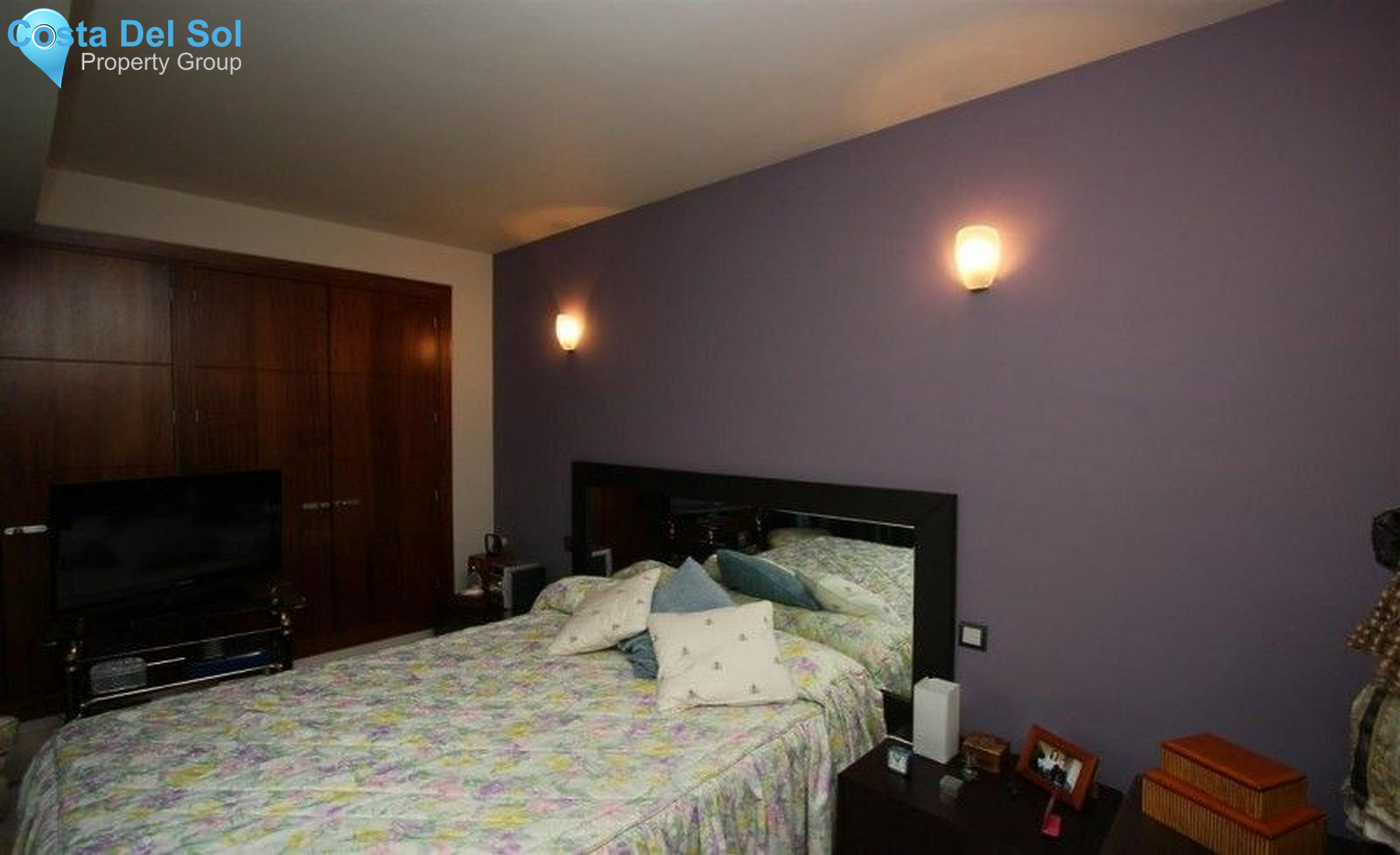 Restaurant in Nueva Andalucía-1432135