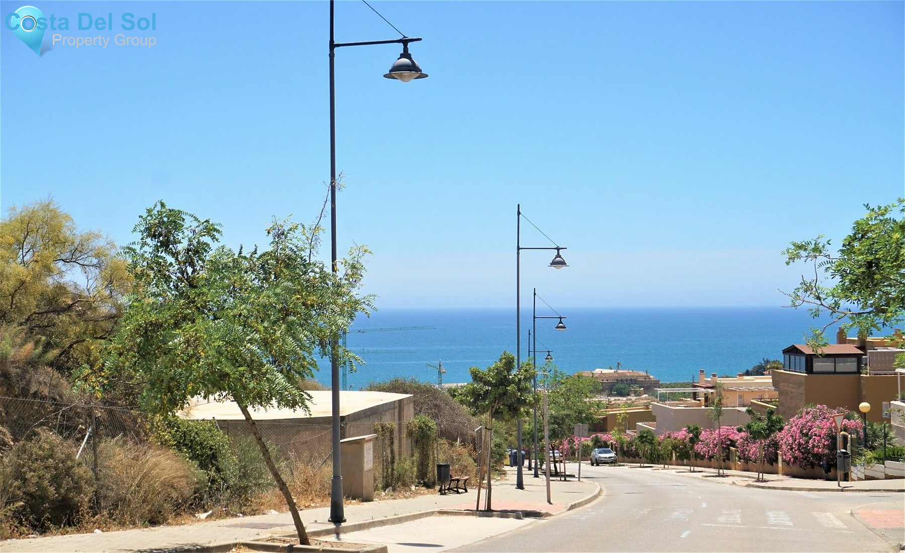 Semi-Detached House in Almayate