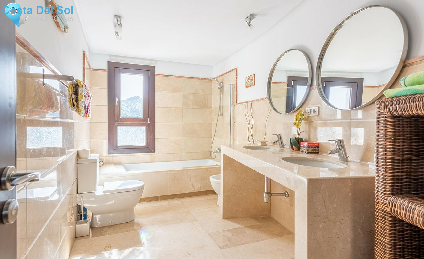 Semi-Detached House in Benahavís-1247942