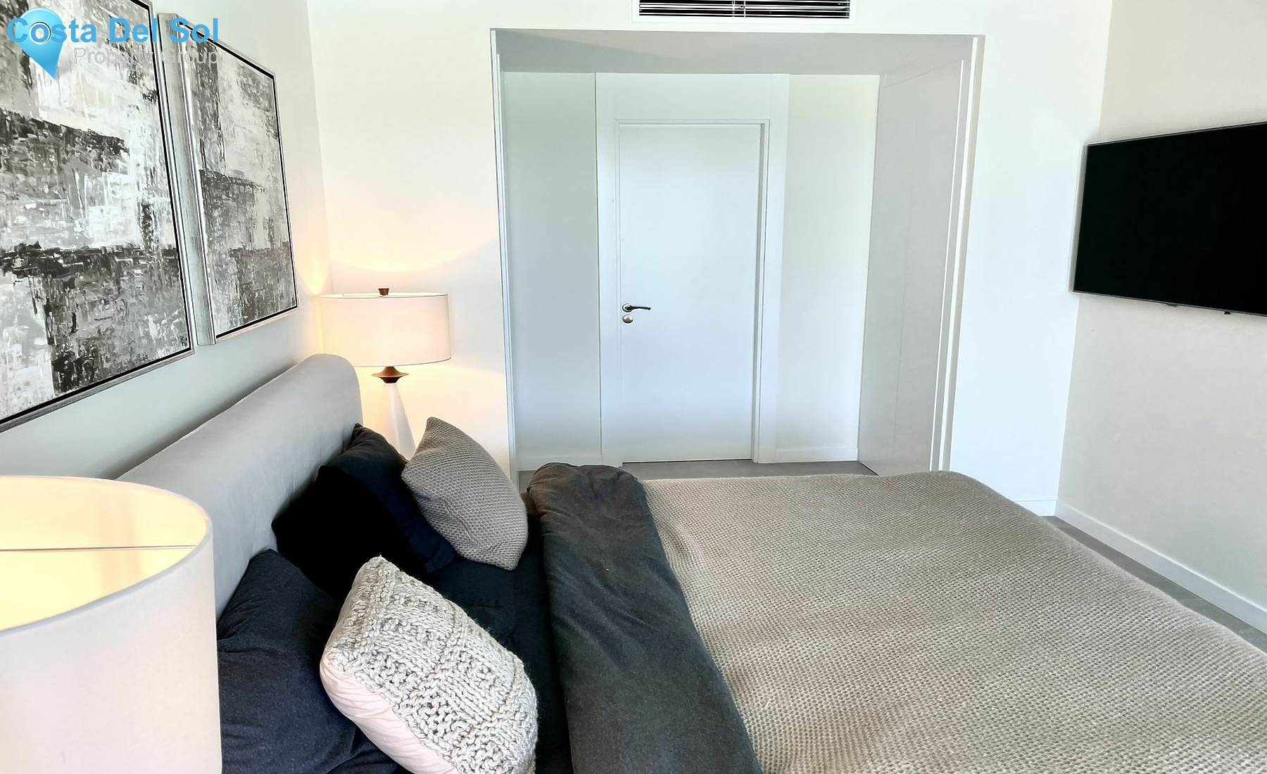 Semi-Detached House in Cabopino-1137744