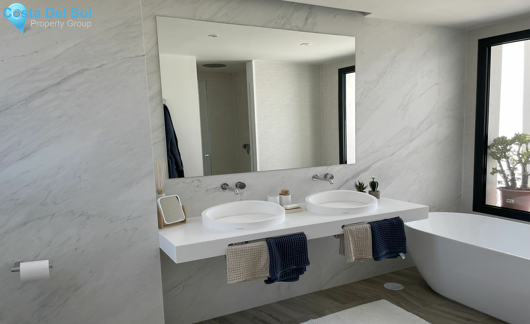 Semi-Detached House in Cabopino-1137753