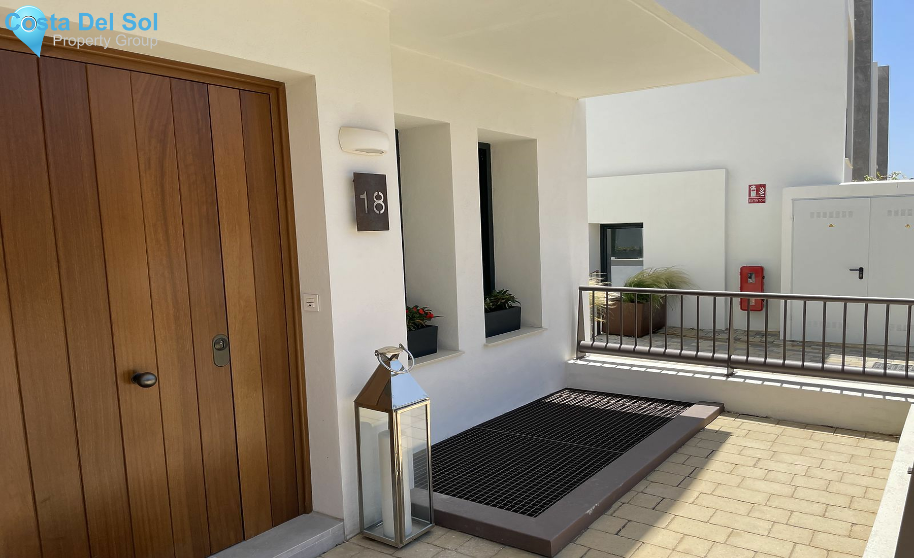 Semi-Detached House in Cabopino-1137736