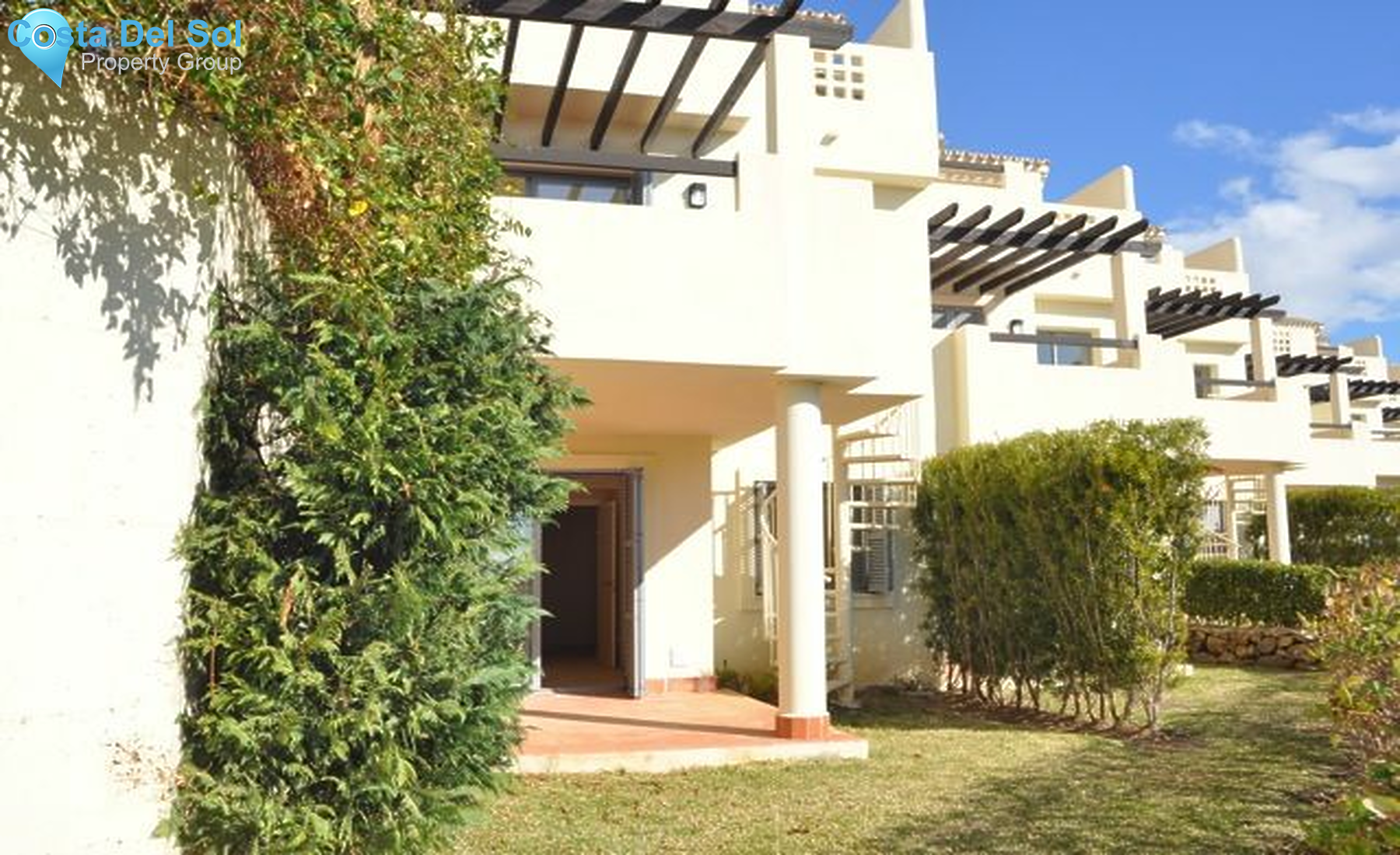 Semi-Detached House in Cabopino-1519832