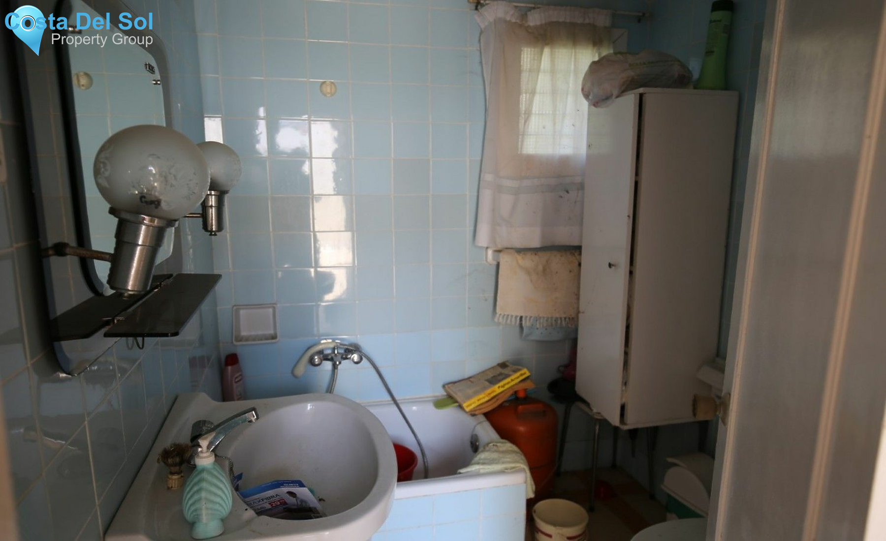 Semi-Detached House in Cajiz-1216157