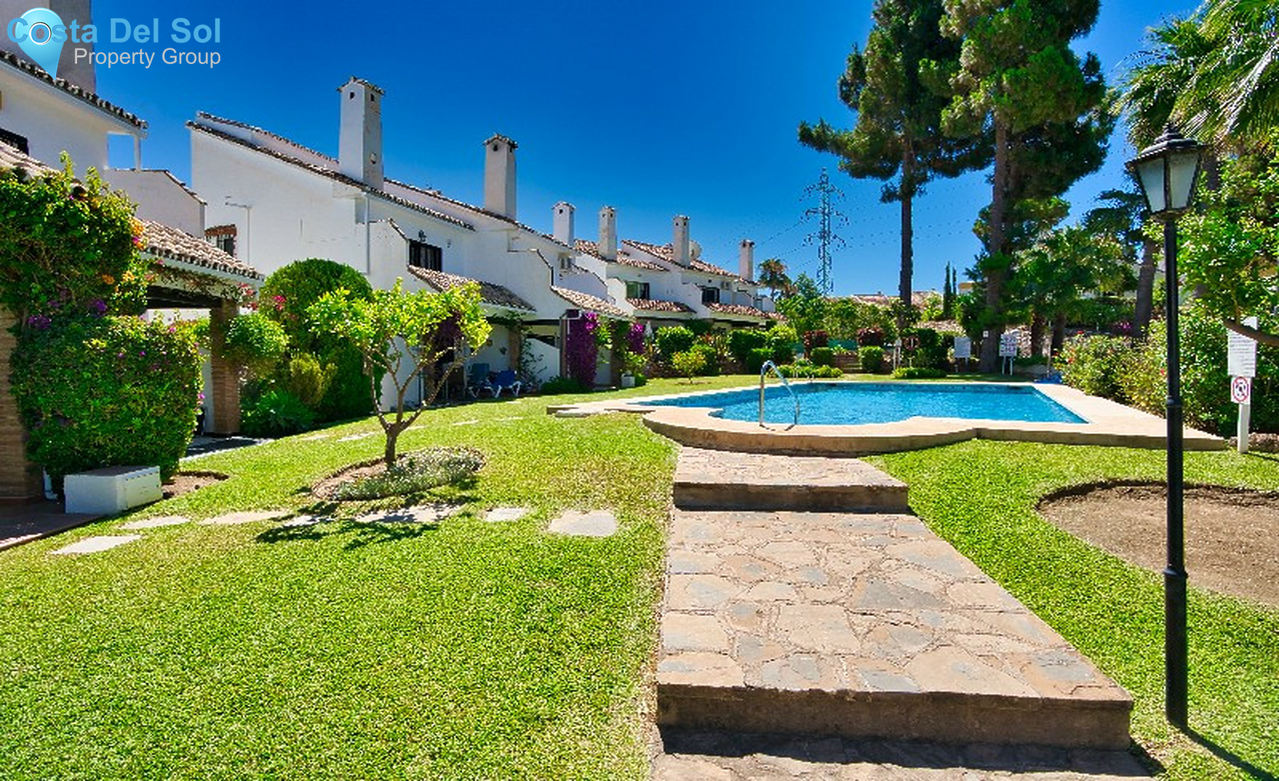 Semi-Detached House in Calahonda-1242495