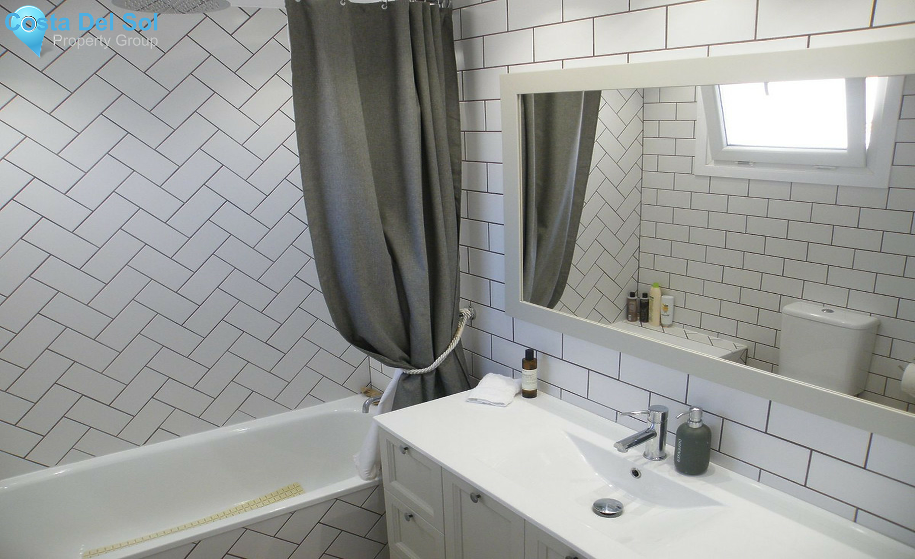 Semi-Detached House in Calahonda-1405177