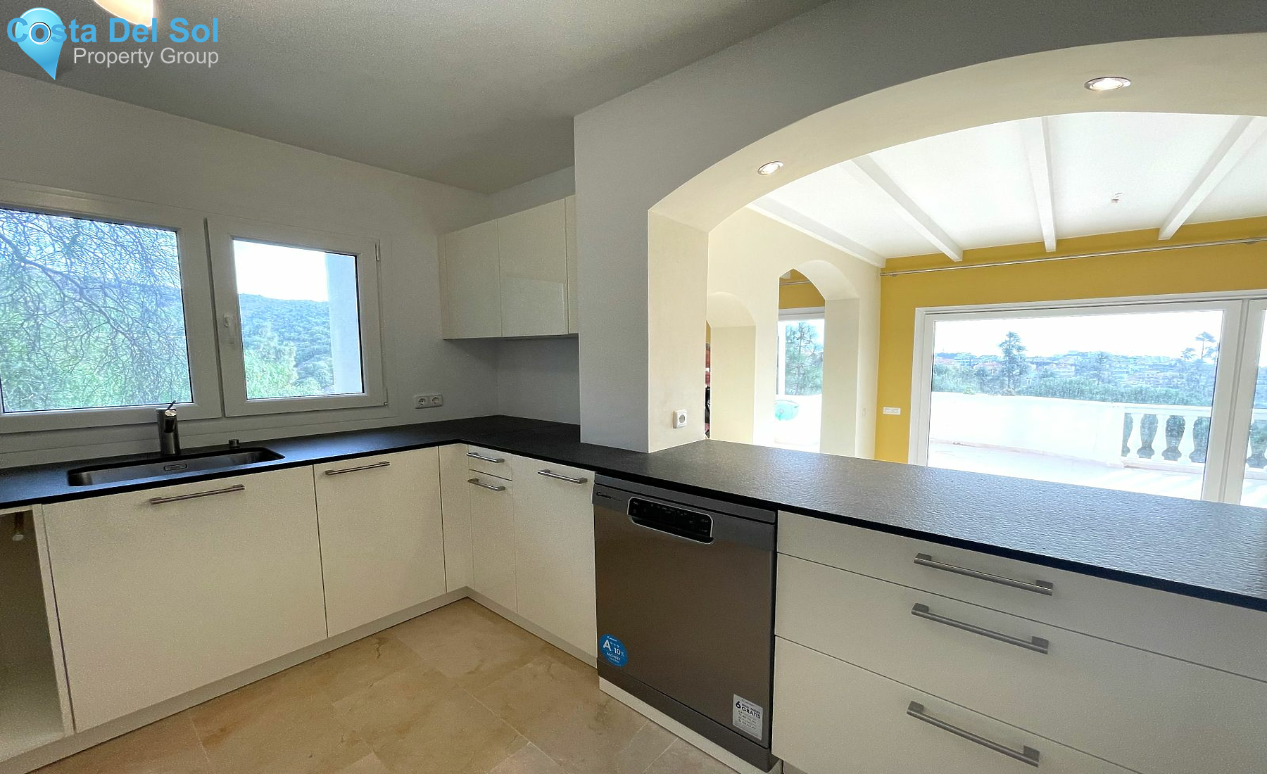 Semi-Detached House in Calahonda-1189478