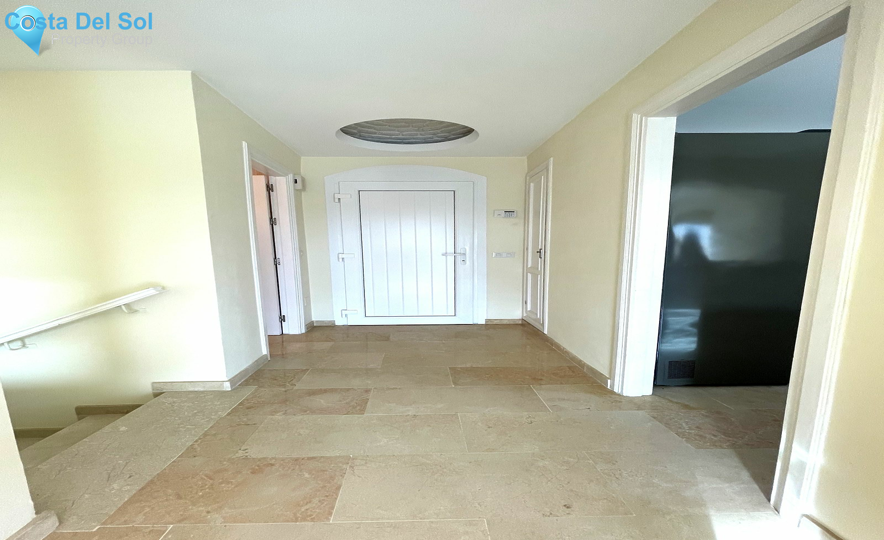 Semi-Detached House in Calahonda-1189482