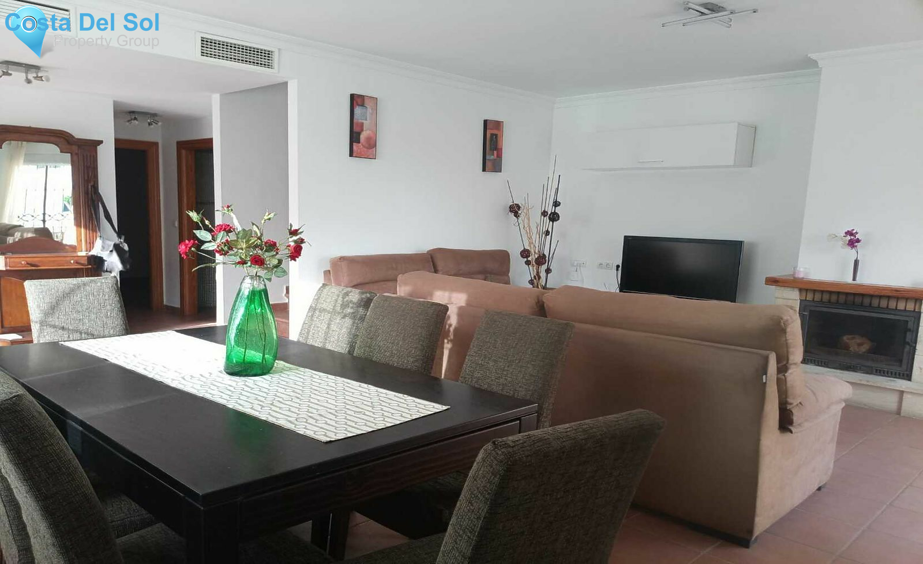 Semi-Detached House in Churriana-1486721