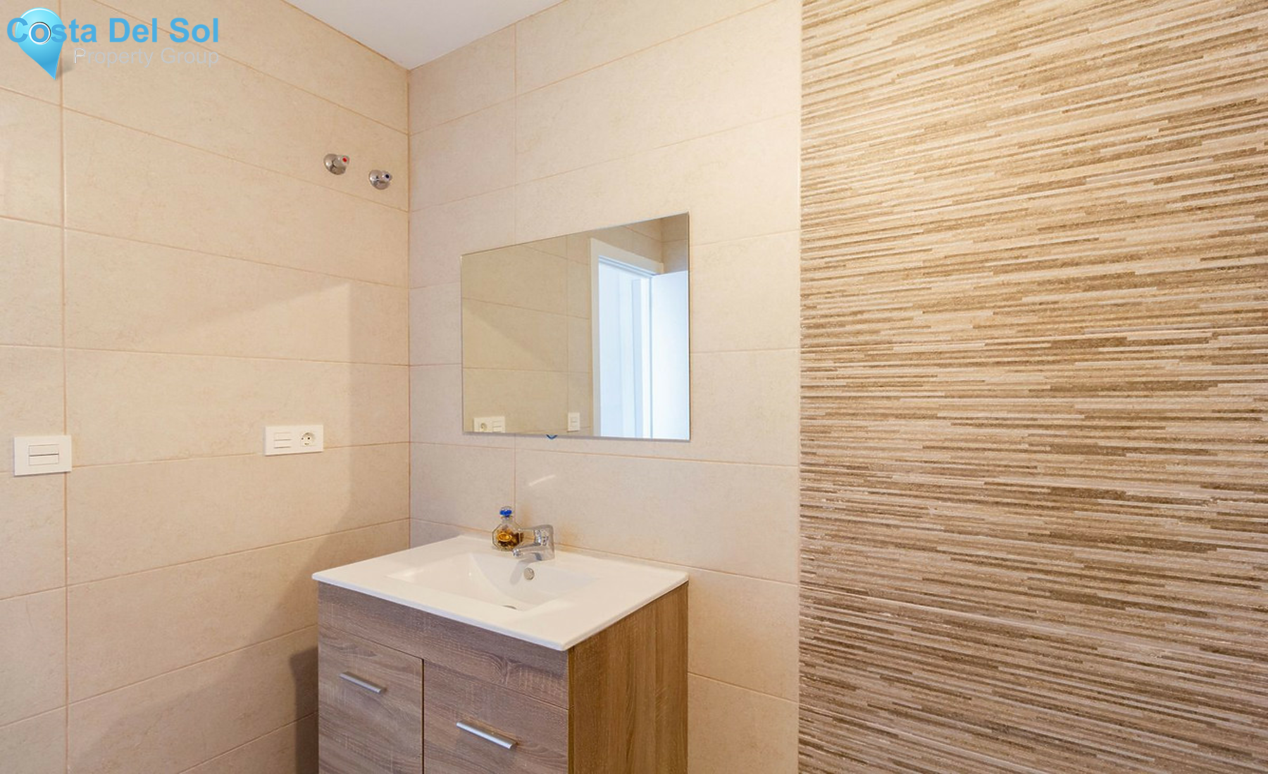 Semi-Detached House in Coín-1361803