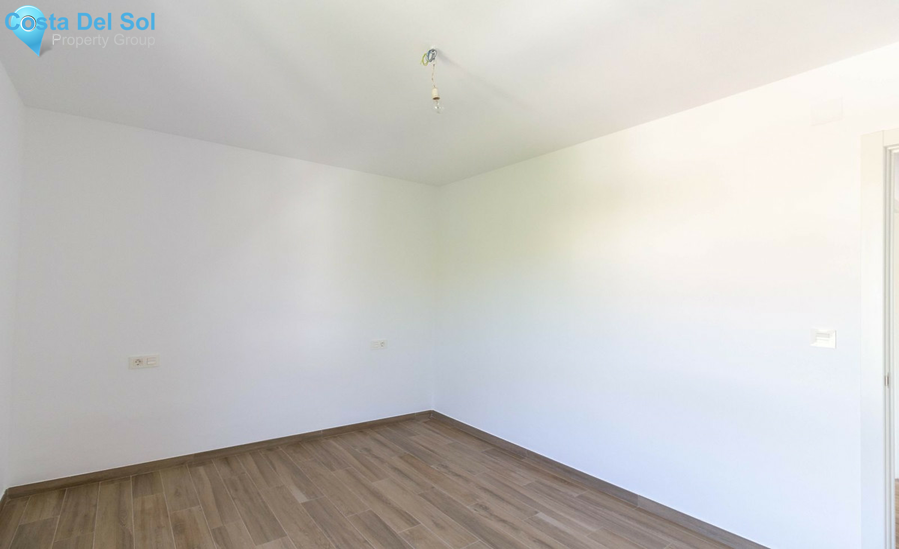 Semi-Detached House in Coín-1361805