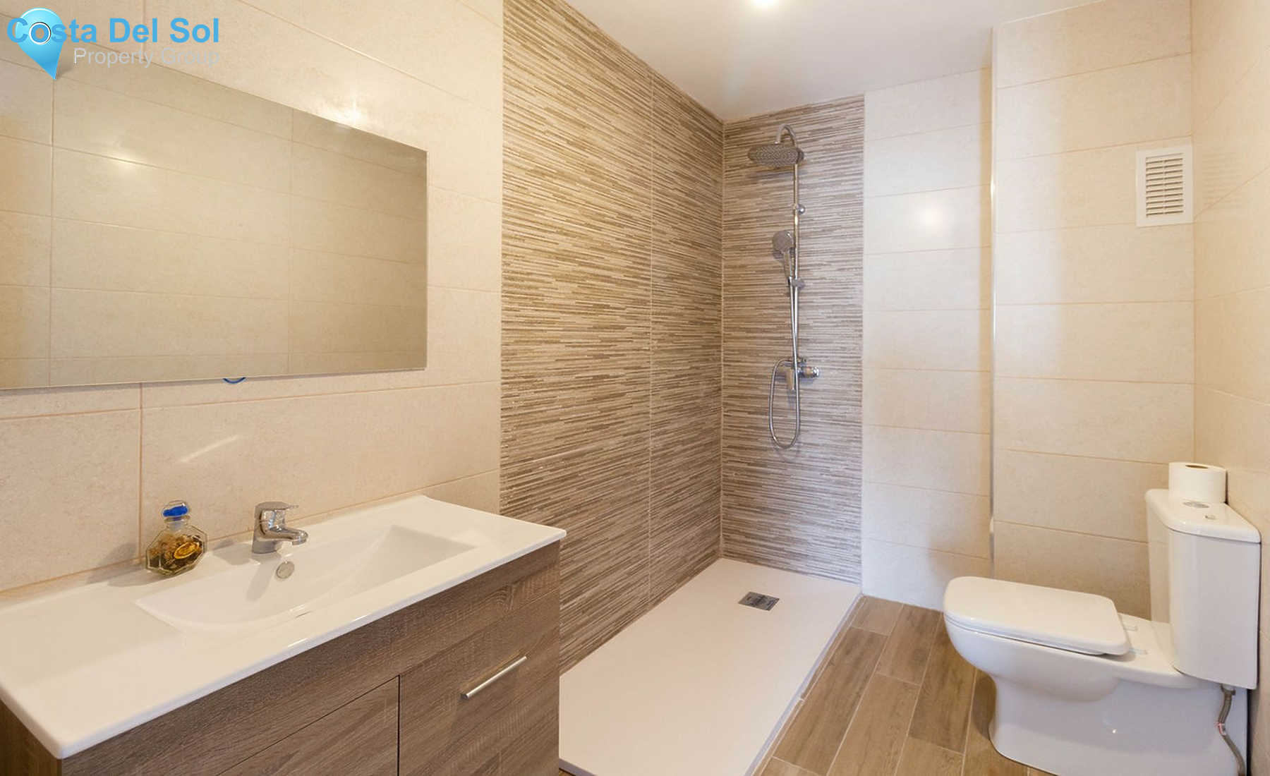 Semi-Detached House in Coín-1361802