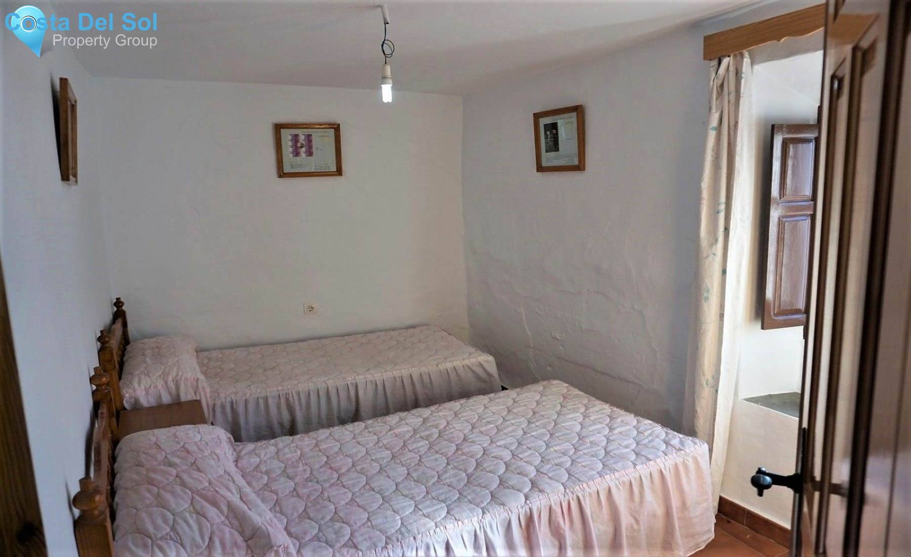 Semi-Detached House in Cómpeta-1204010