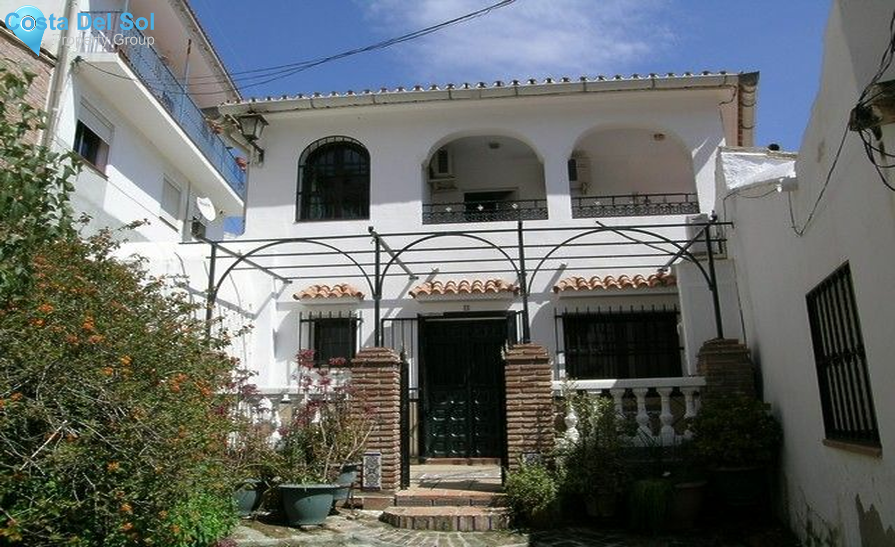 Semi-Detached House in Cútar