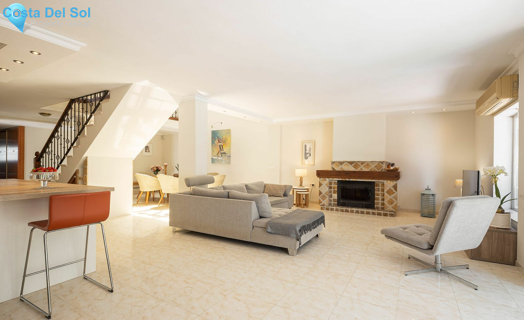 Semi-Detached House in Diana Park-1146769