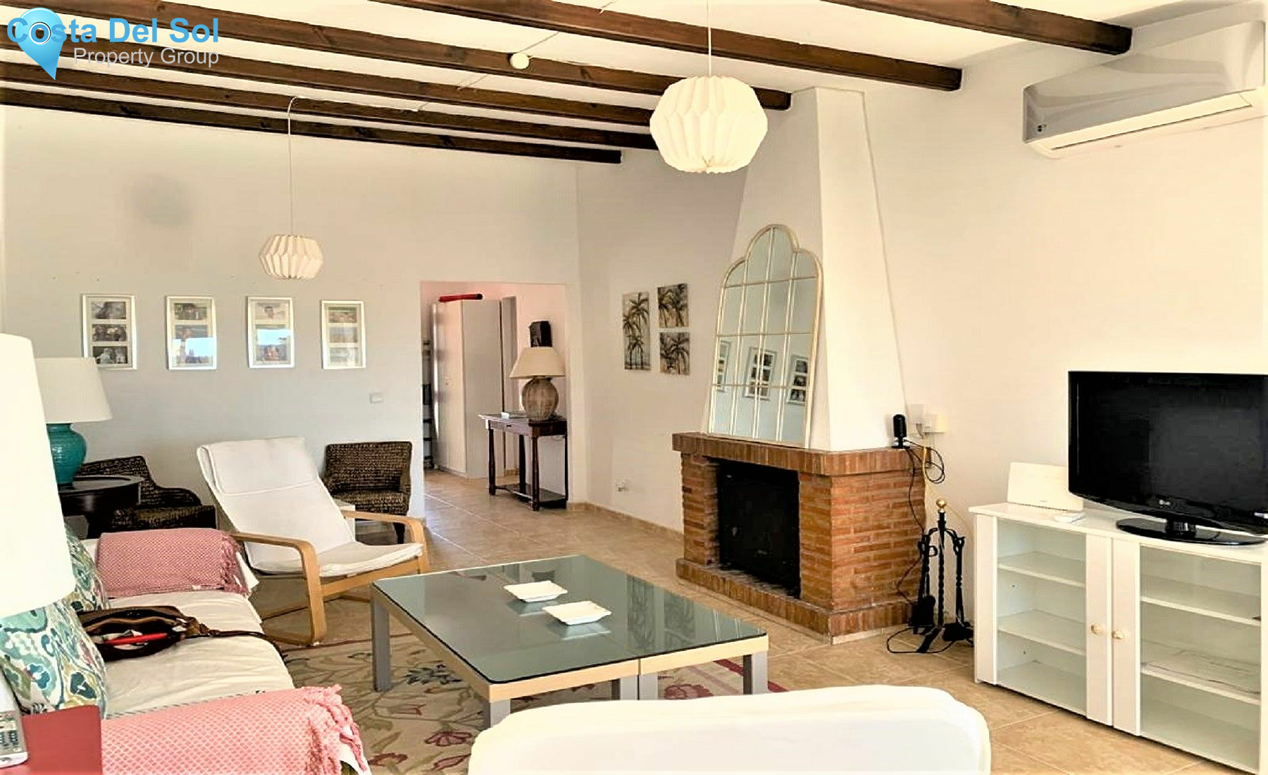 Semi-Detached House in El Chaparral-1200058