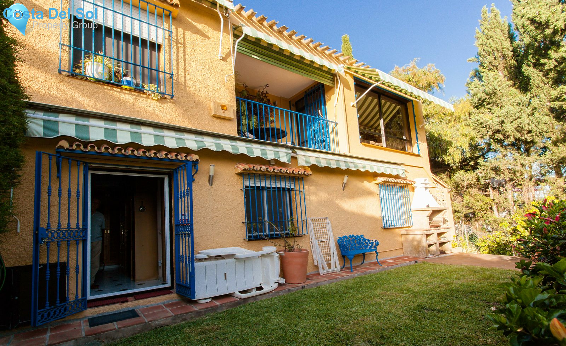 Semi-Detached House in El Chaparral