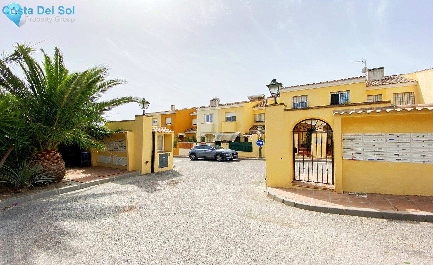 Semi-Detached House in El Padron-1323068