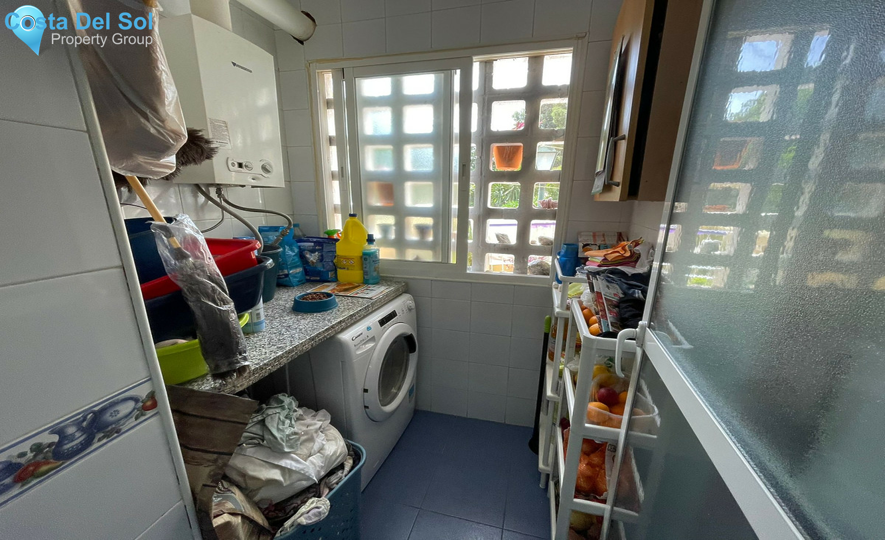 Semi-Detached House in El Padron-1323080