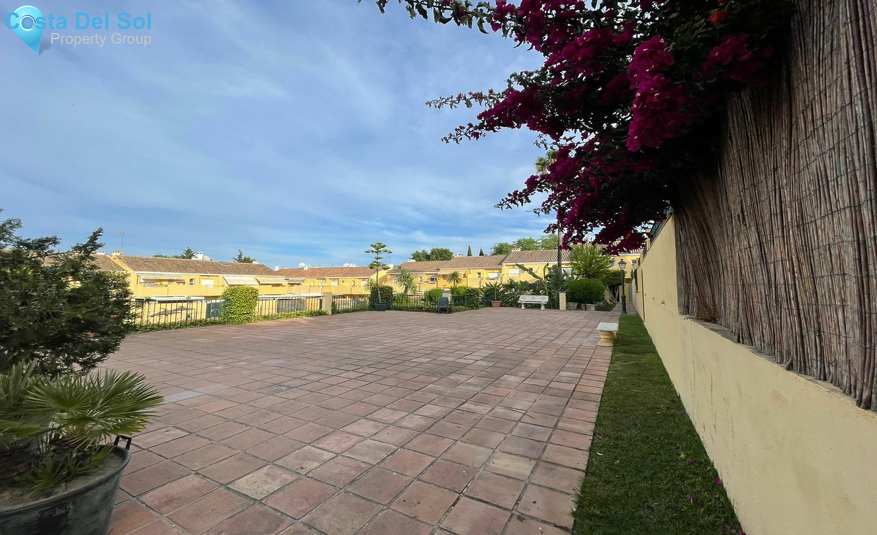 Semi-Detached House in El Padron-1222807