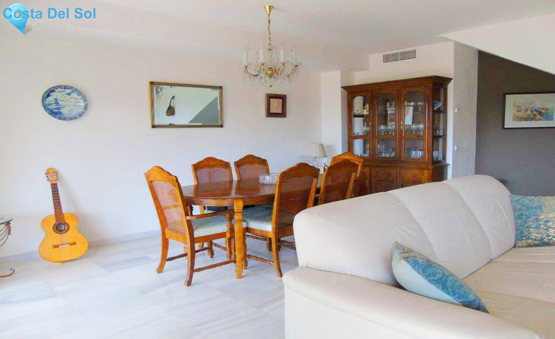 Semi-Detached House in El Paraiso-1325168