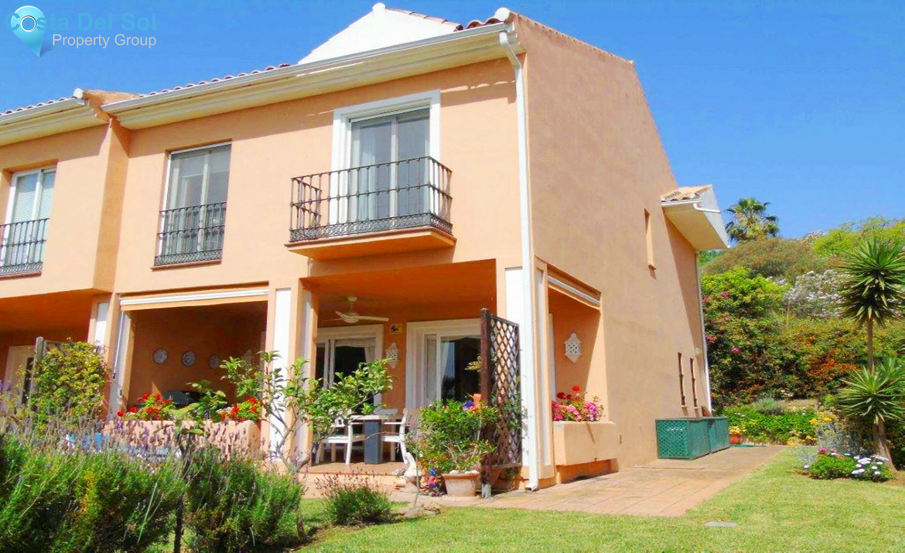 Semi-Detached House in El Paraiso-694117