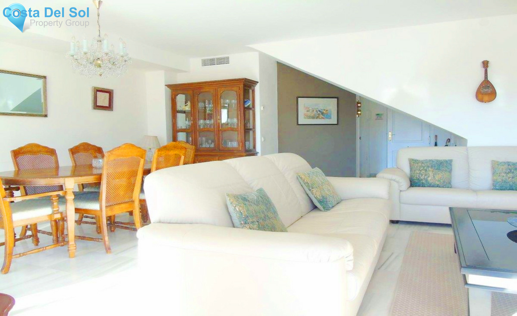 Semi-Detached House in El Paraiso-694123