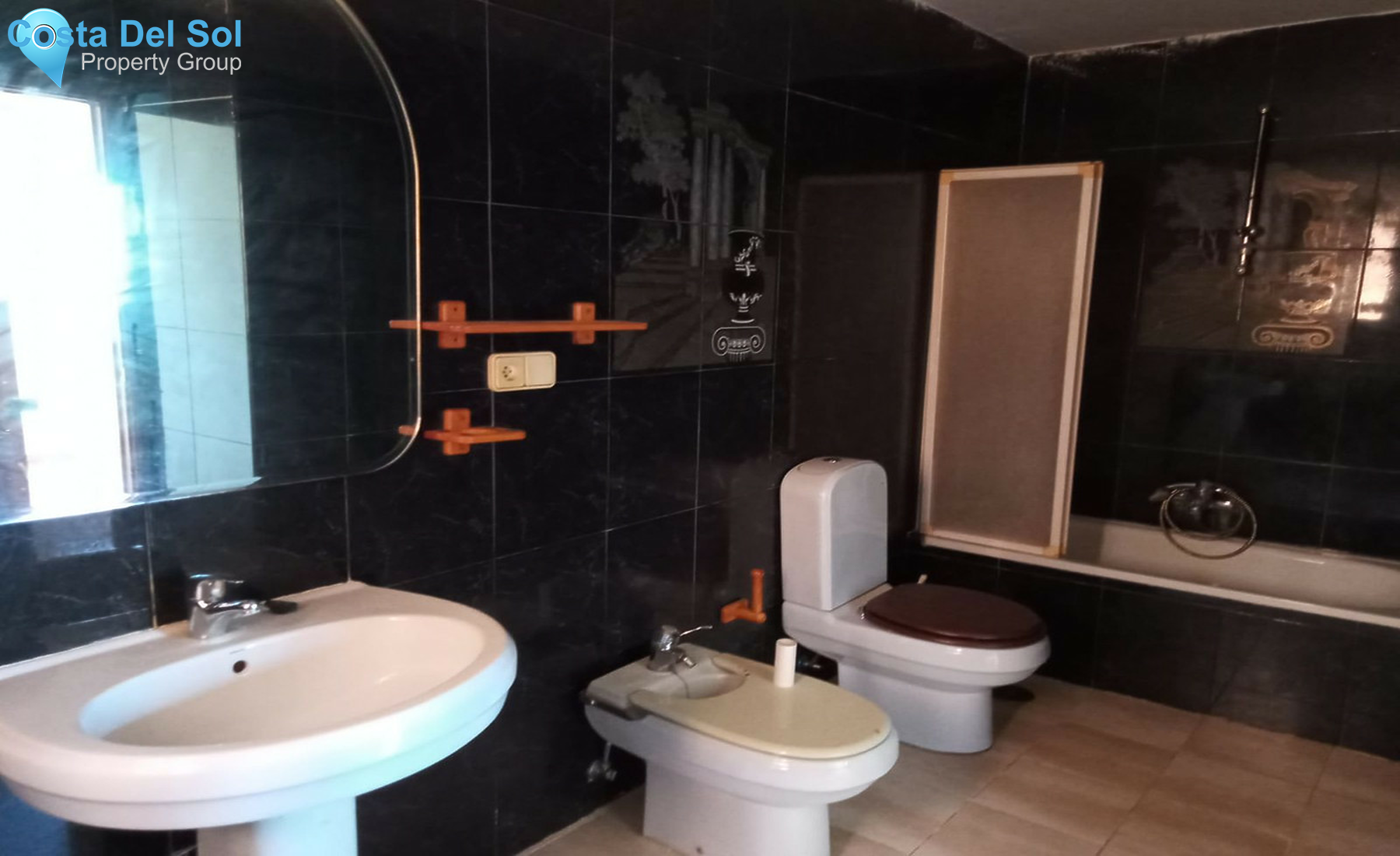 Semi-Detached House in El Pinillo-1280600