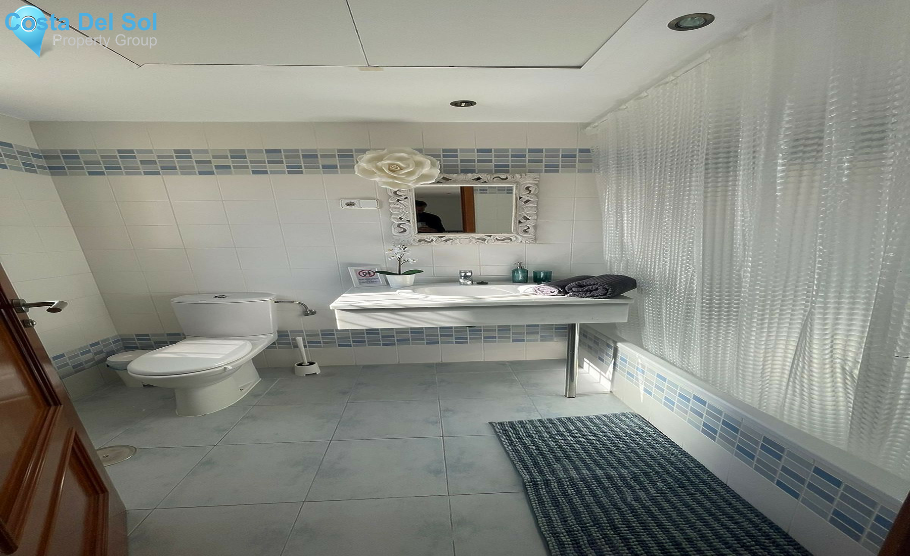 Semi-Detached House in El Rosario-1410015