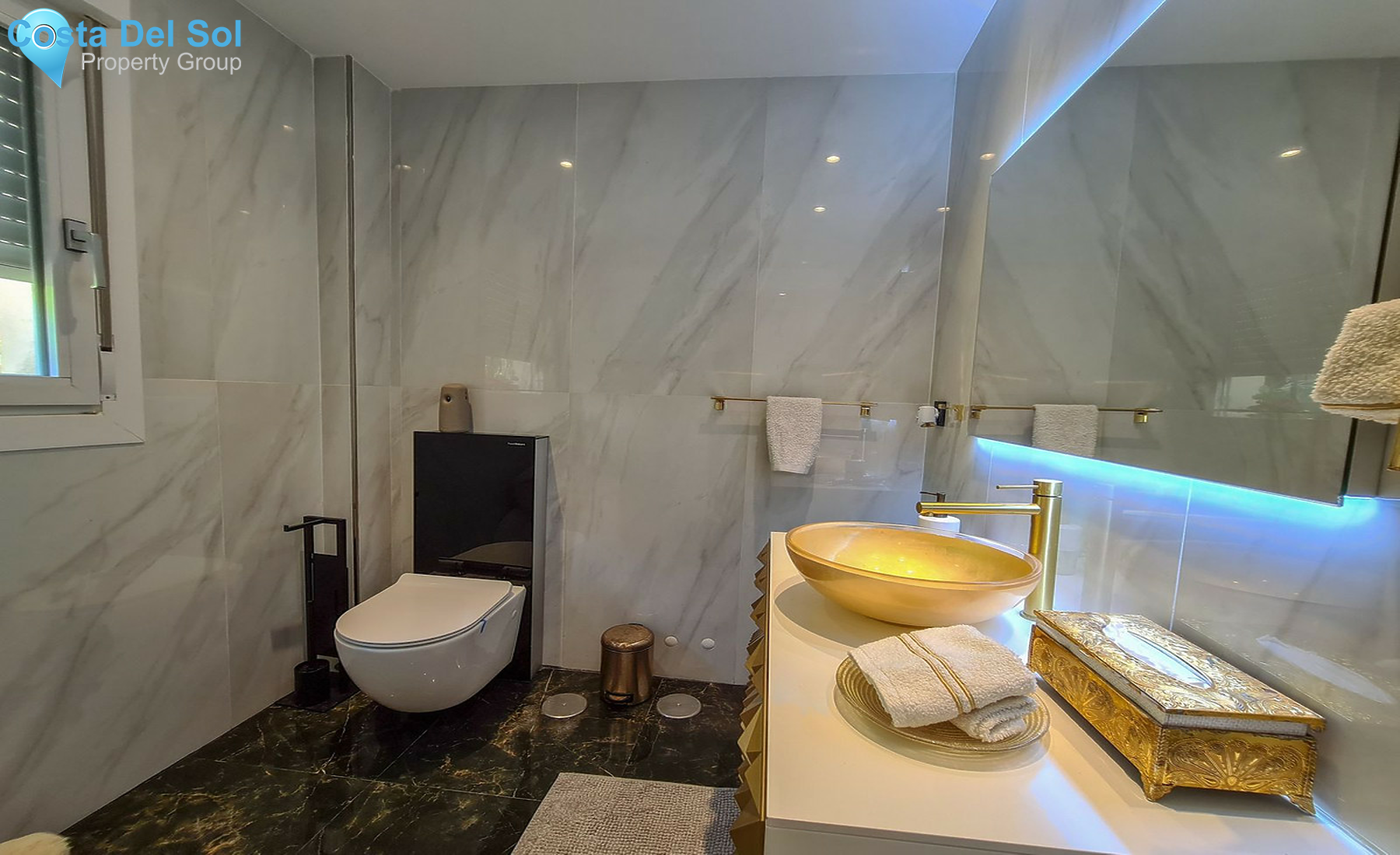 Semi-Detached House in Estepona-1260185