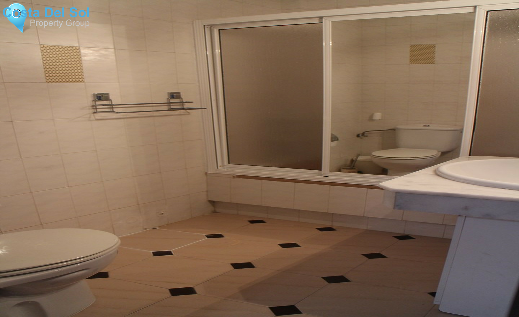 Semi-Detached House in Estepona-1356155