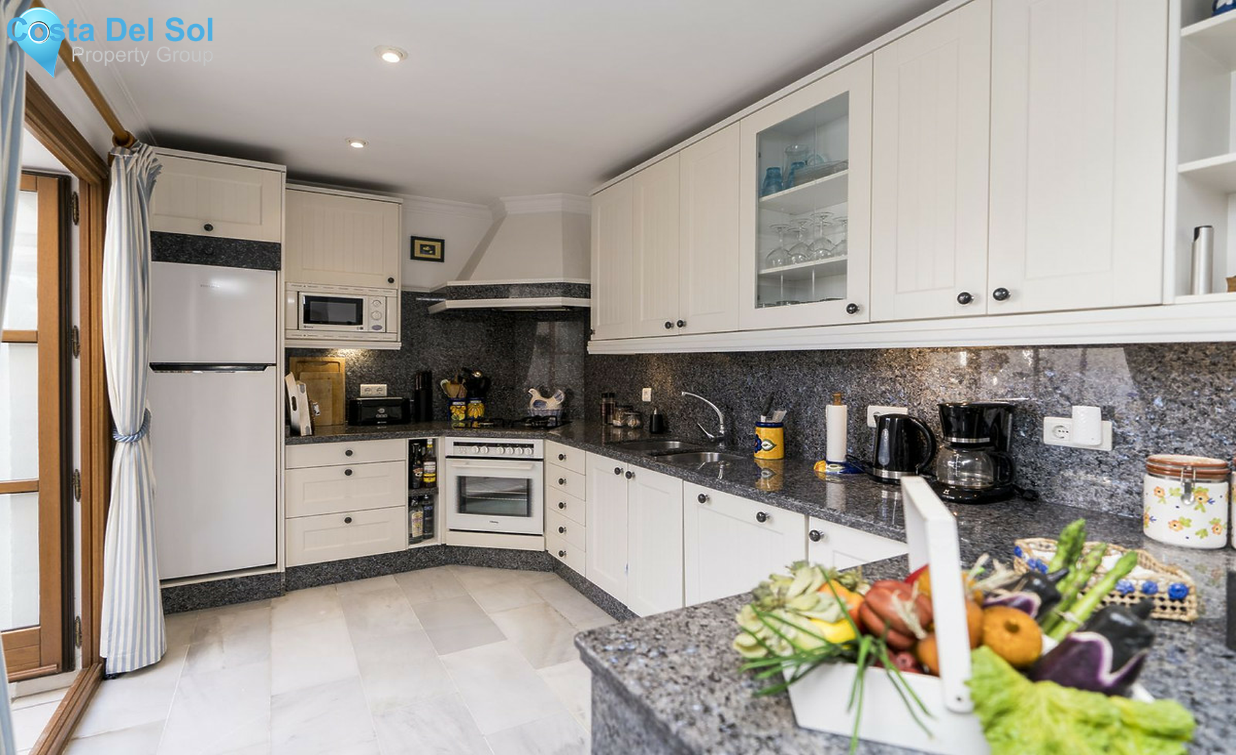 Semi-Detached House in Estepona-1522856