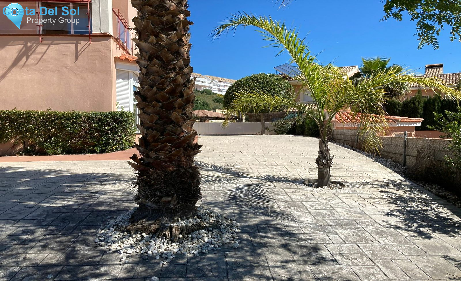 Semi-Detached House in Estepona-1139796