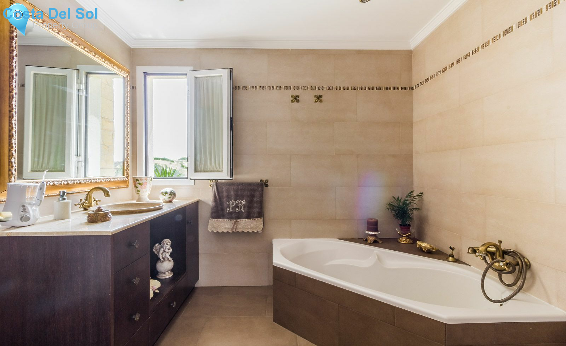 Semi-Detached House in Estepona-1145838