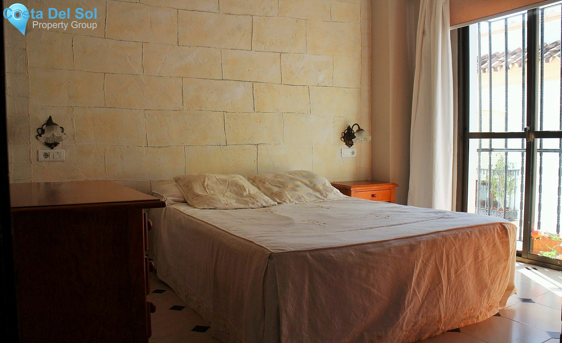 Semi-Detached House in Estepona-1192240