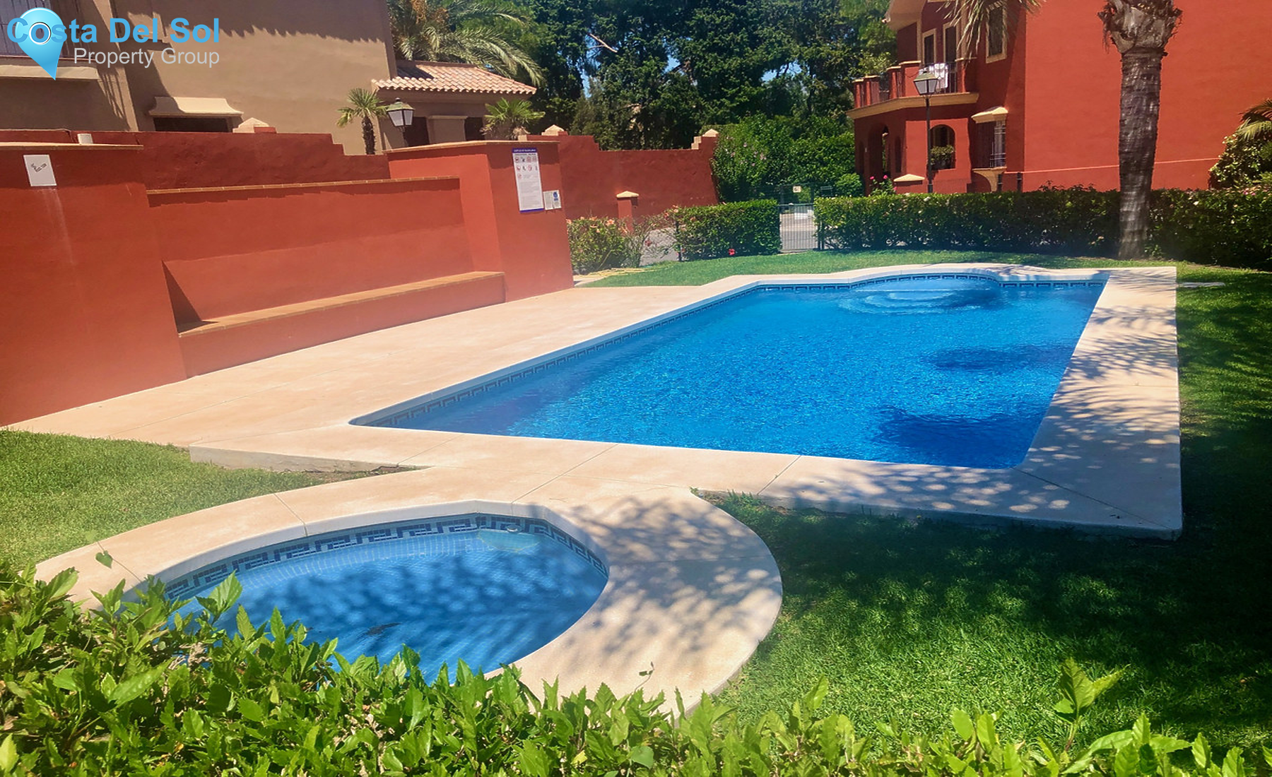 Semi-Detached House in Guadalmina Alta-1383902