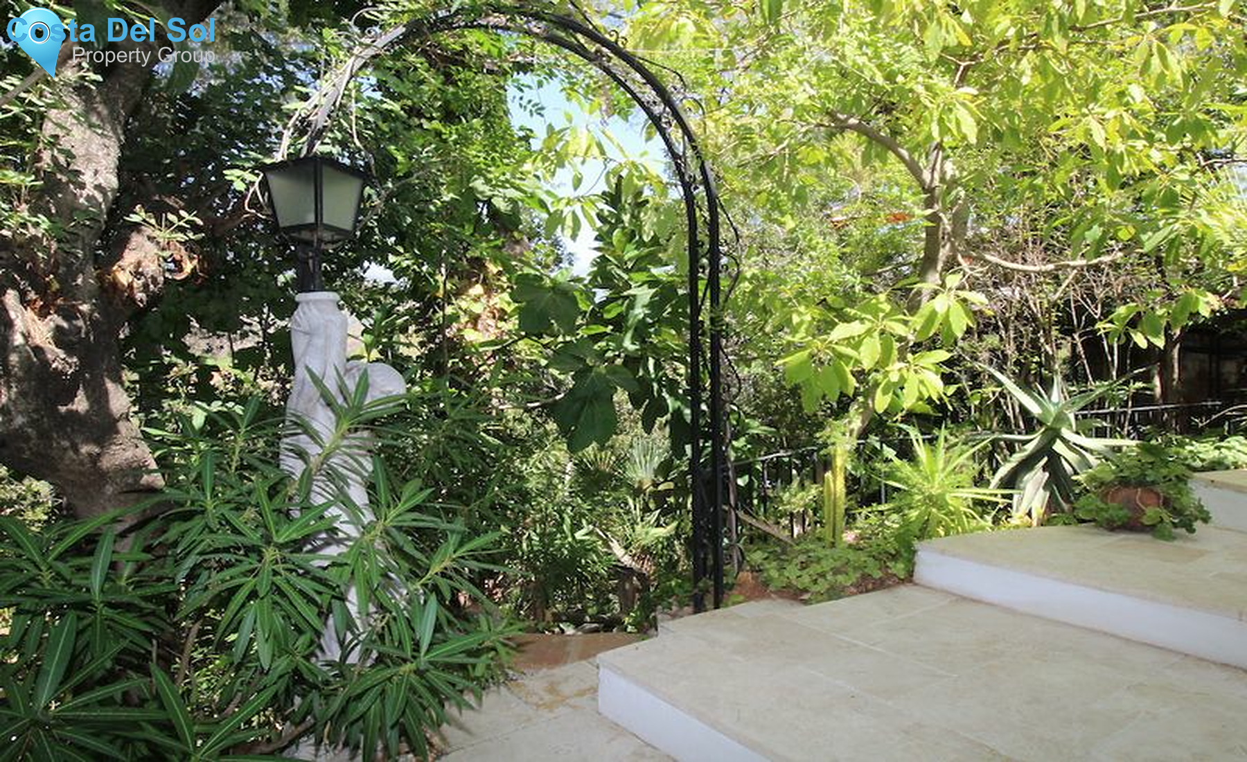 Semi-Detached House in Istán-1207855