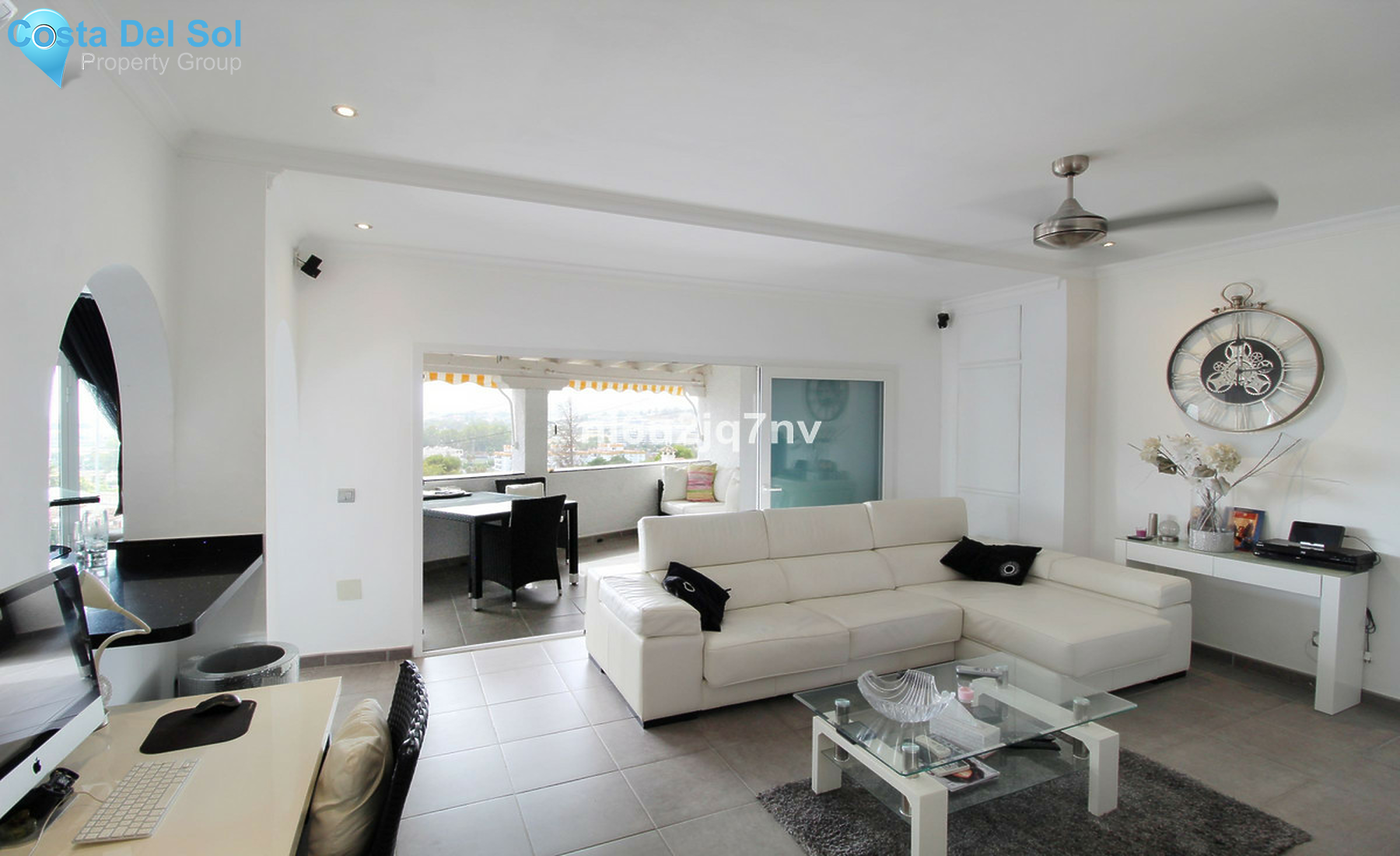 Semi-Detached House in La Campana-1344683