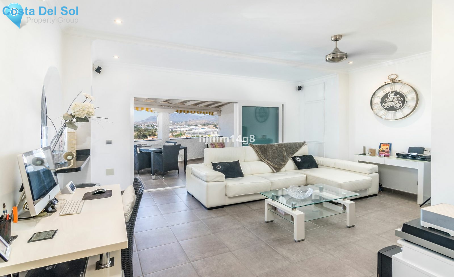 Semi-Detached House in La Campana