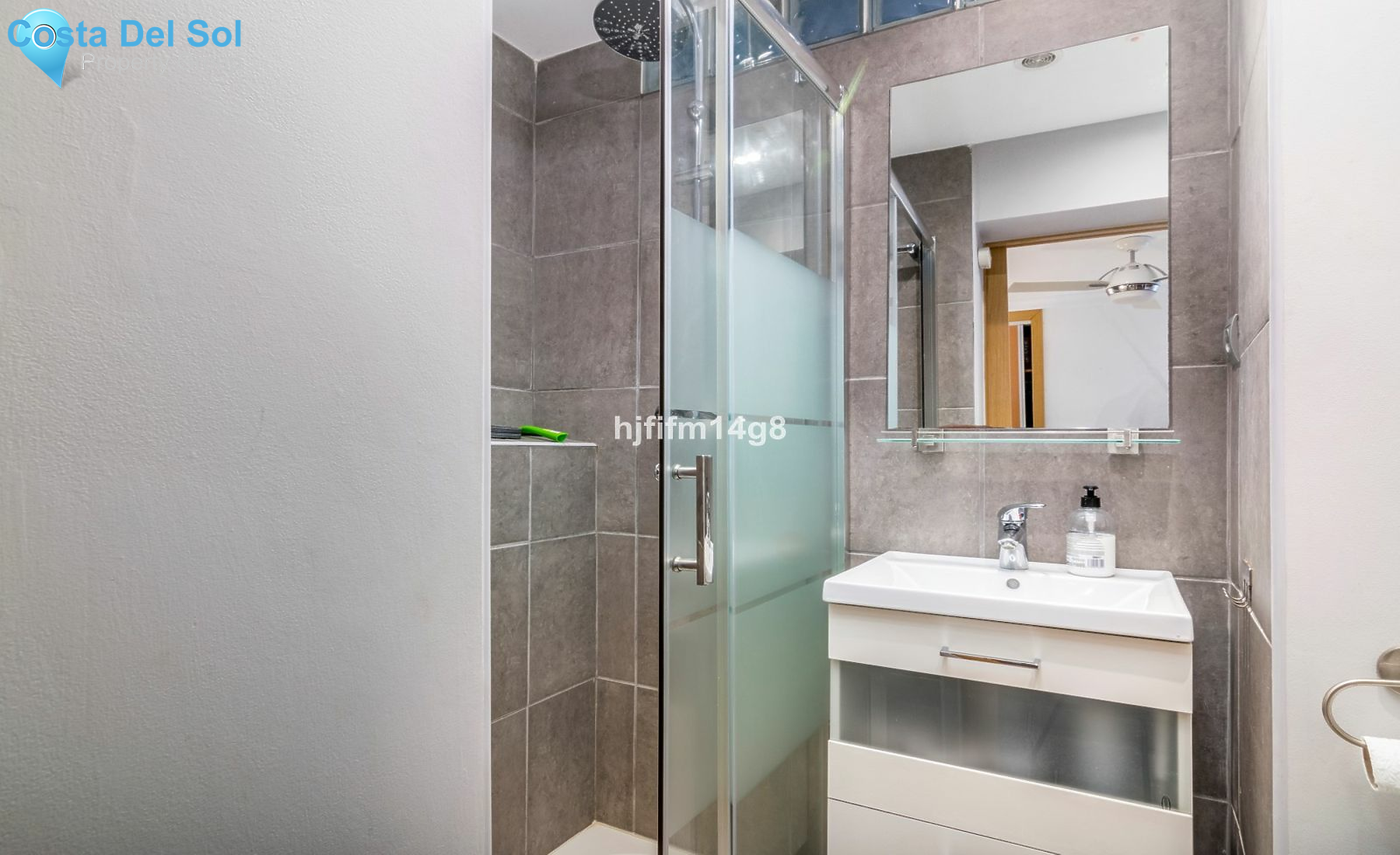 Semi-Detached House in La Campana-1450376