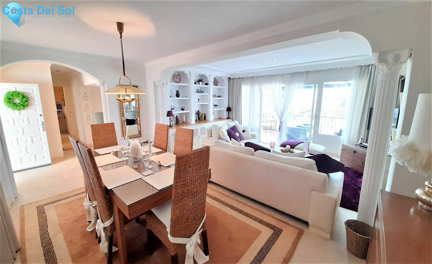Detached Villa in La Campana-1517811