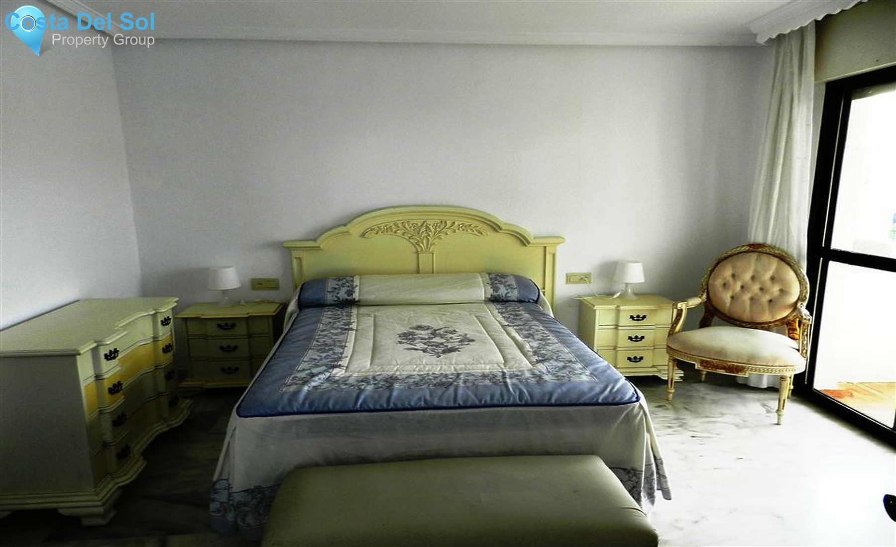 Semi-Detached House in La Duquesa-1331377