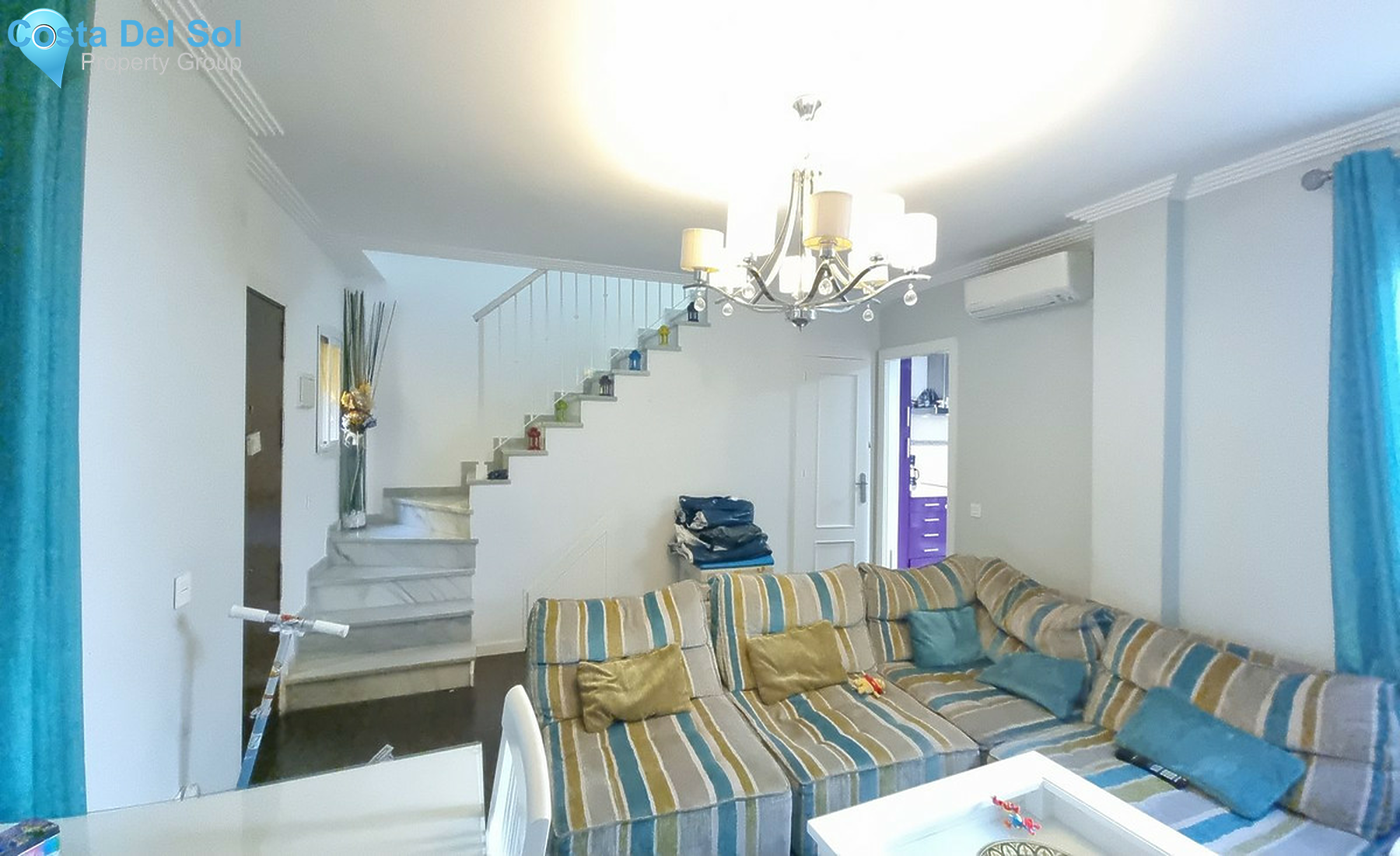 Semi-Detached House in La Línea-1439901