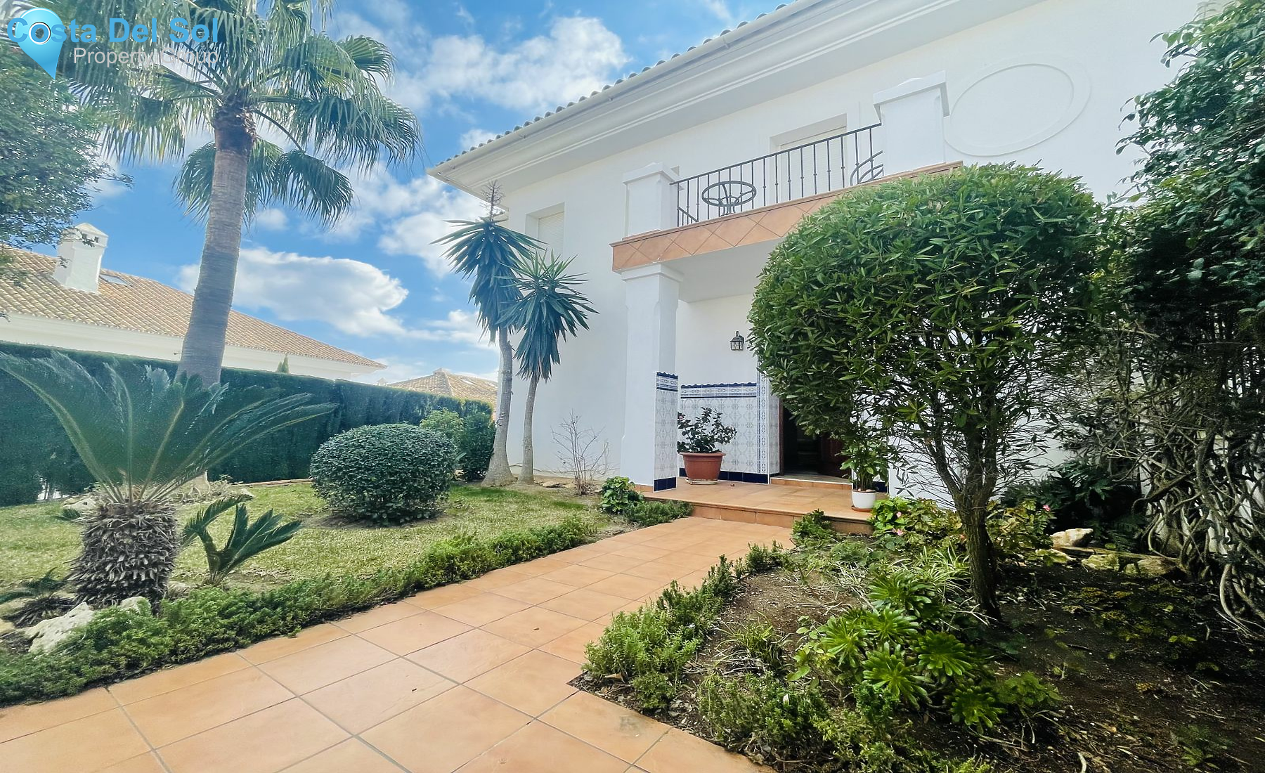 Semi-Detached House in La Mairena-1191788